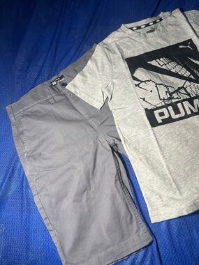 2 PIECES  $20 Hurley Boys Gray Shorts